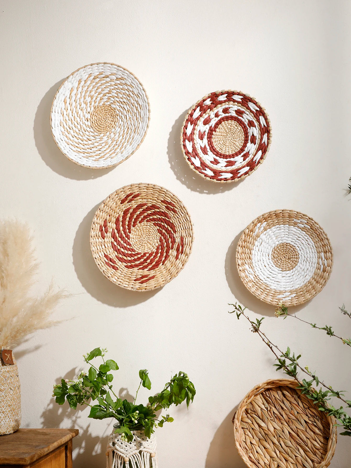 Woven Seagrass Wall Basket