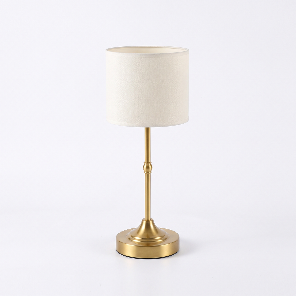 Cordless rechargeable table lamp – Drum Shade (38 cm), on a white background