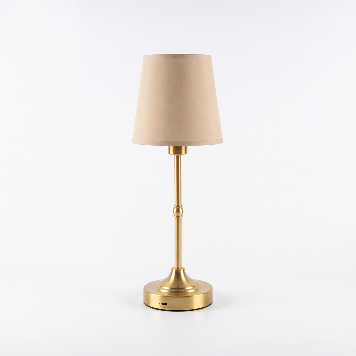 Cordless rechargeable table lamp – Tapered Shade (40.5 cm), on a white background