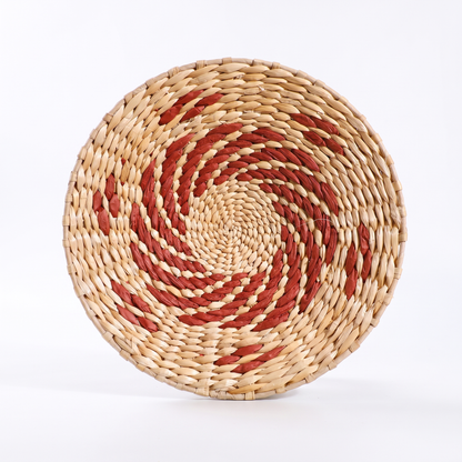 Seagrass woven wall basket – Red Swirl (30 cm), on a white background